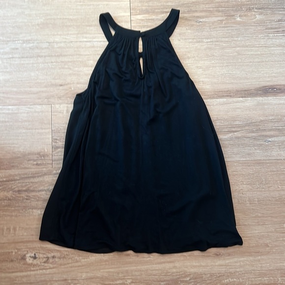 Sunday In Brooklyn Anthropologie Pleated Keyhole Cutout Halter Top Size - Medium - Picture 5 of 7